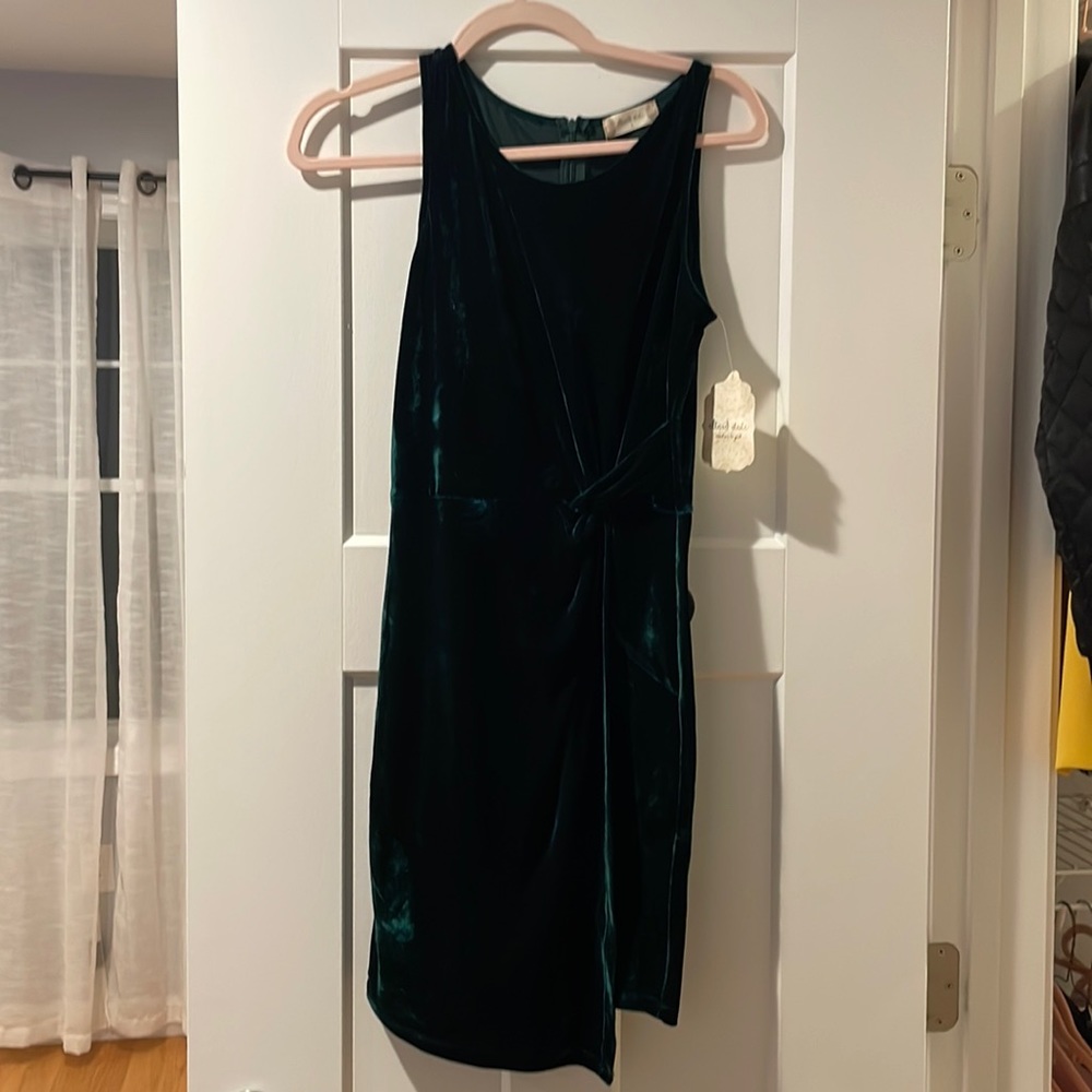 Green dress size small